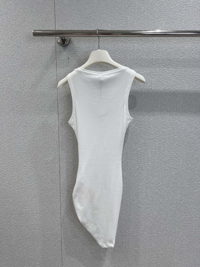 Loewe 25Fw Early Autumn Sleeveless Ribbed Vest in White with Metal Accents