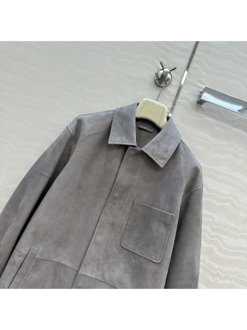 Loewe Suede Leather Jacket in Sophisticated Grey – Tailored 3D Silhouette & Artisan Craftsmanship