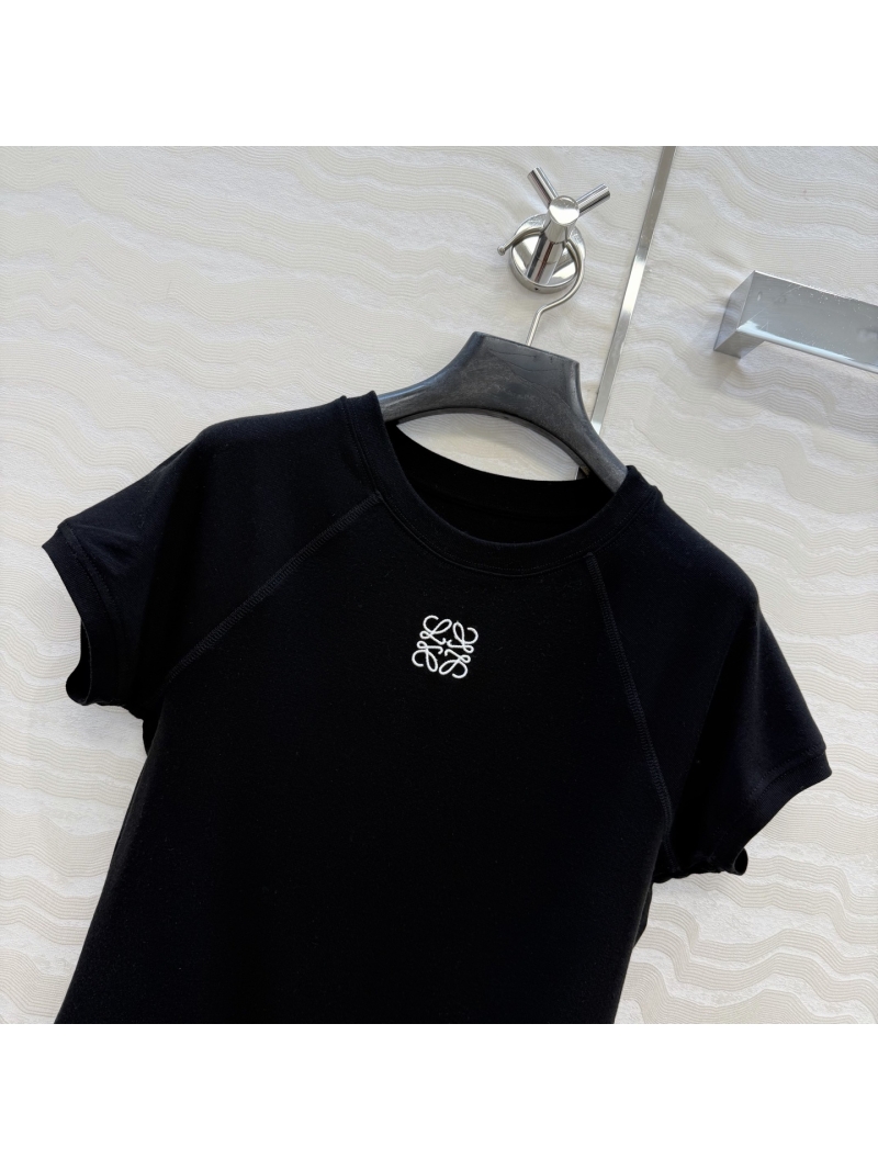 Loewe Exquisite Lyocell-Wool Blend Raglan Short-Sleeved T-shirt in Midnight Black