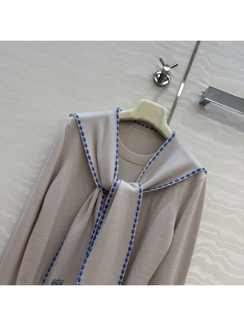 Loewe Exquisite 100% Imported Wool Bunny Ear Sailor Collar Crewneck Sweater