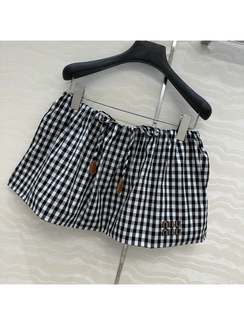 Miu Miu Elegant Black & White Checkered Bubble Mini Skirt - Exclusive Cotton Design