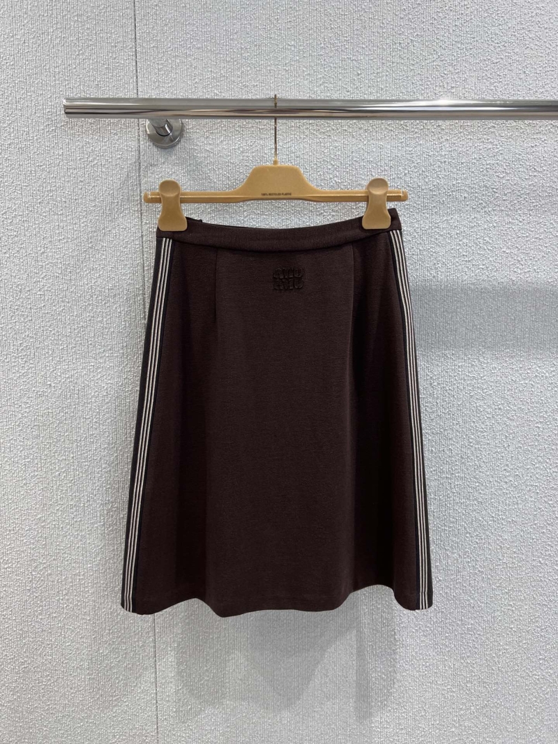 Miu Miu 25FW Early Autumn Preppy High-Waist Straight Zip Skirt - Exclusive & Slimming