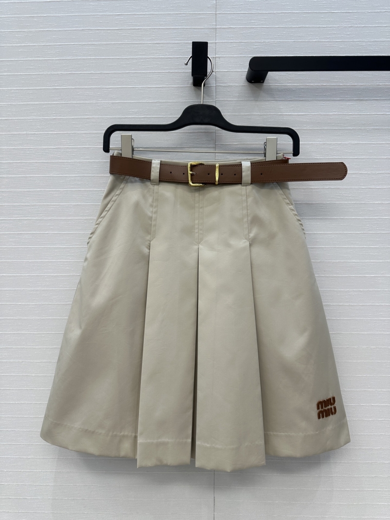 Miu Miu Exclusive Mid-Length Skirt in Light Khaki with Wide Pleats and Belt