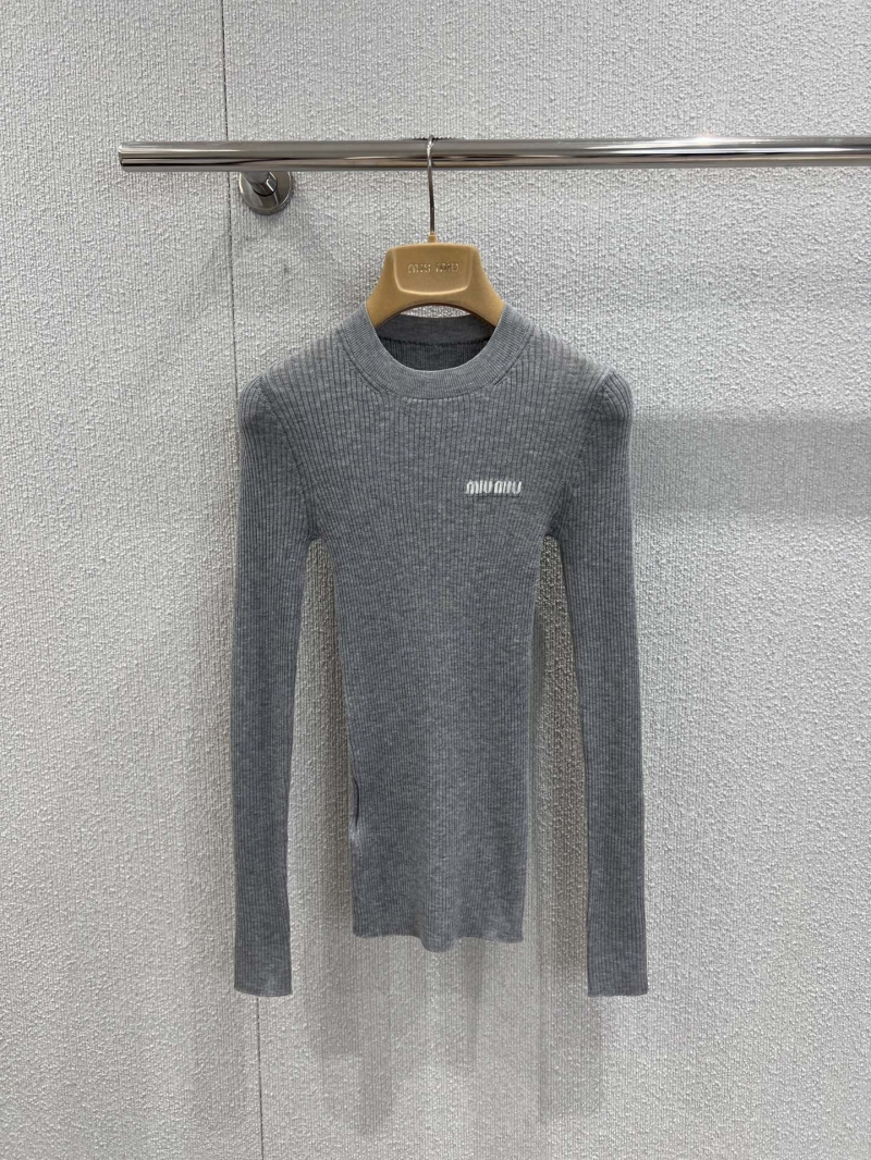 Miu Miu Exquisite Cashmere Blend Ribbed Knit Top in Heather Gray | Signature Logo, Fitted Silhouette