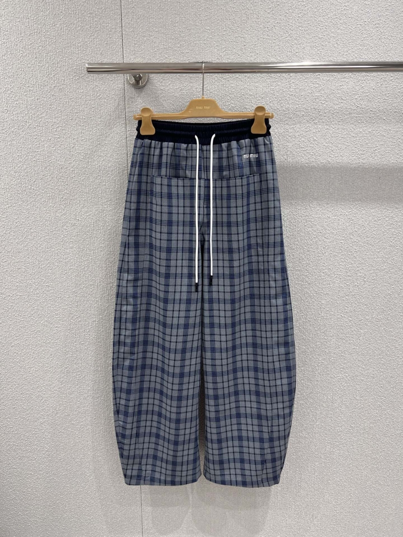 Miu Miu 26Ss Early Spring Plaid Curved Wide-Leg Casual Pants in Navy and Slate Gray