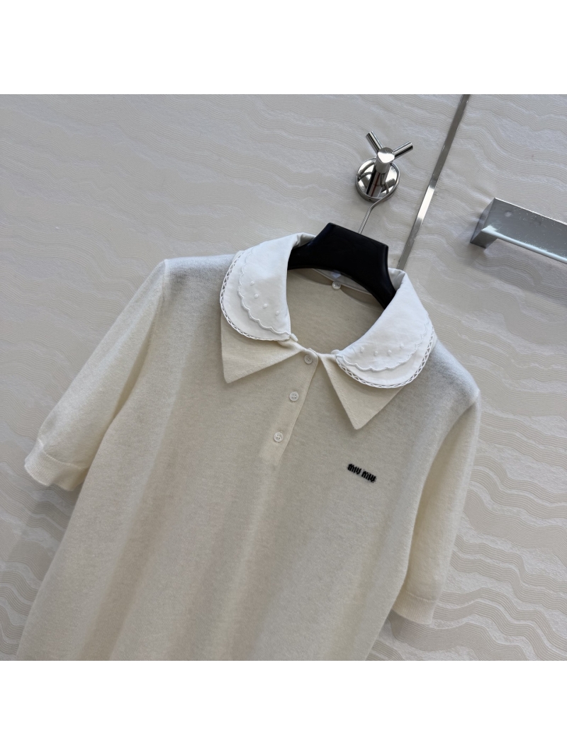 Miu Miu 100% Imported Wool Knit Polo with Detachable Linen Embroidered Collar