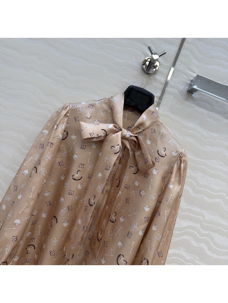 Maxmara Equestrian Print 100% Silk Twill Pussy-Bow Blouse in Blush
