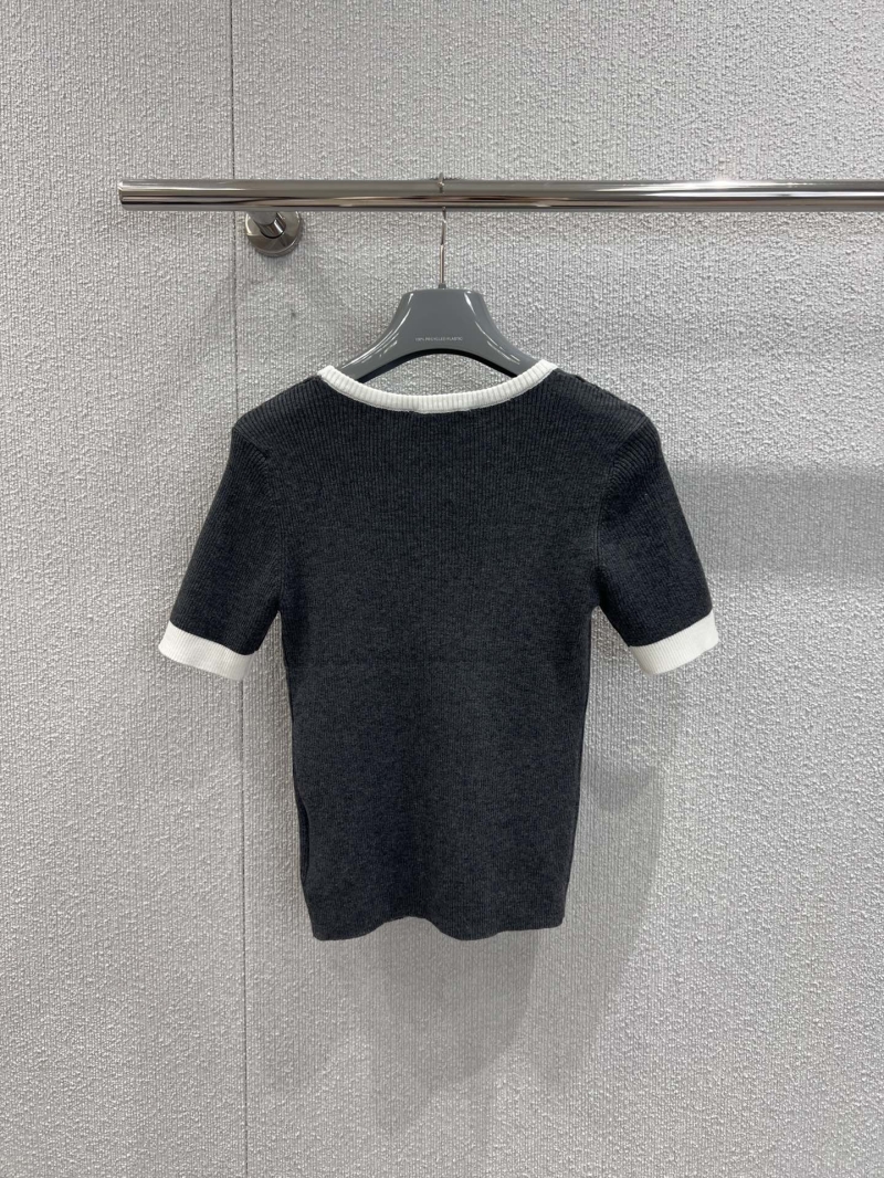 Prada 25FW Early Autumn Contrast Color Embroidered Letter Short-Sleeve Knit Top in Dark Gray