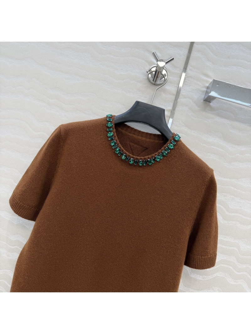 Prada Cashmere Short-Sleeve Sweater with Hand-Set Crystal Collar in Caramel