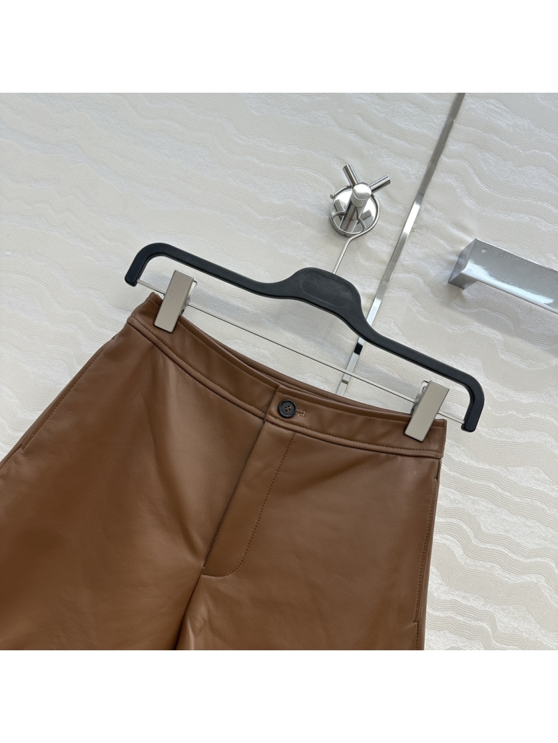 Ralph Lauren Purple Label New Zealand Lambskin A-Line Leather Shorts in Cognac