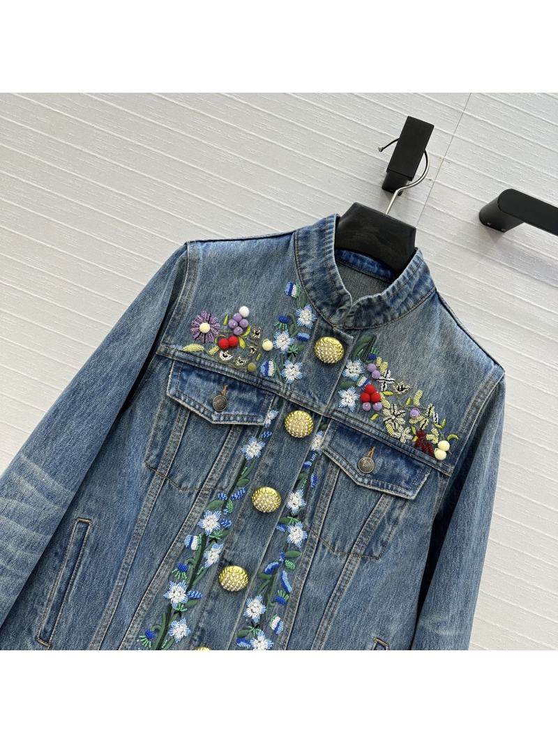 Valentino Exquisite Heavy Industry Embroidered Enzyme Wash Denim Jacket