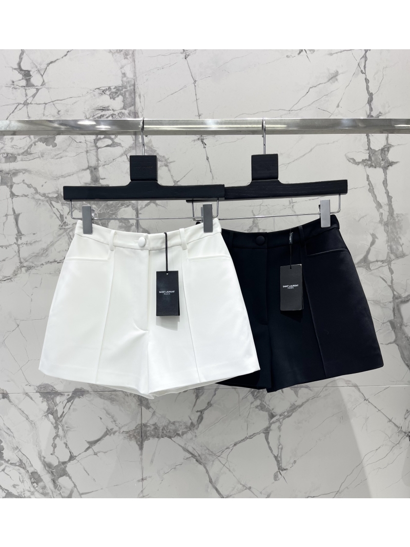 YSL Saint Laurent High-Waisted A-Line Wide-Leg Shorts in Luxe White