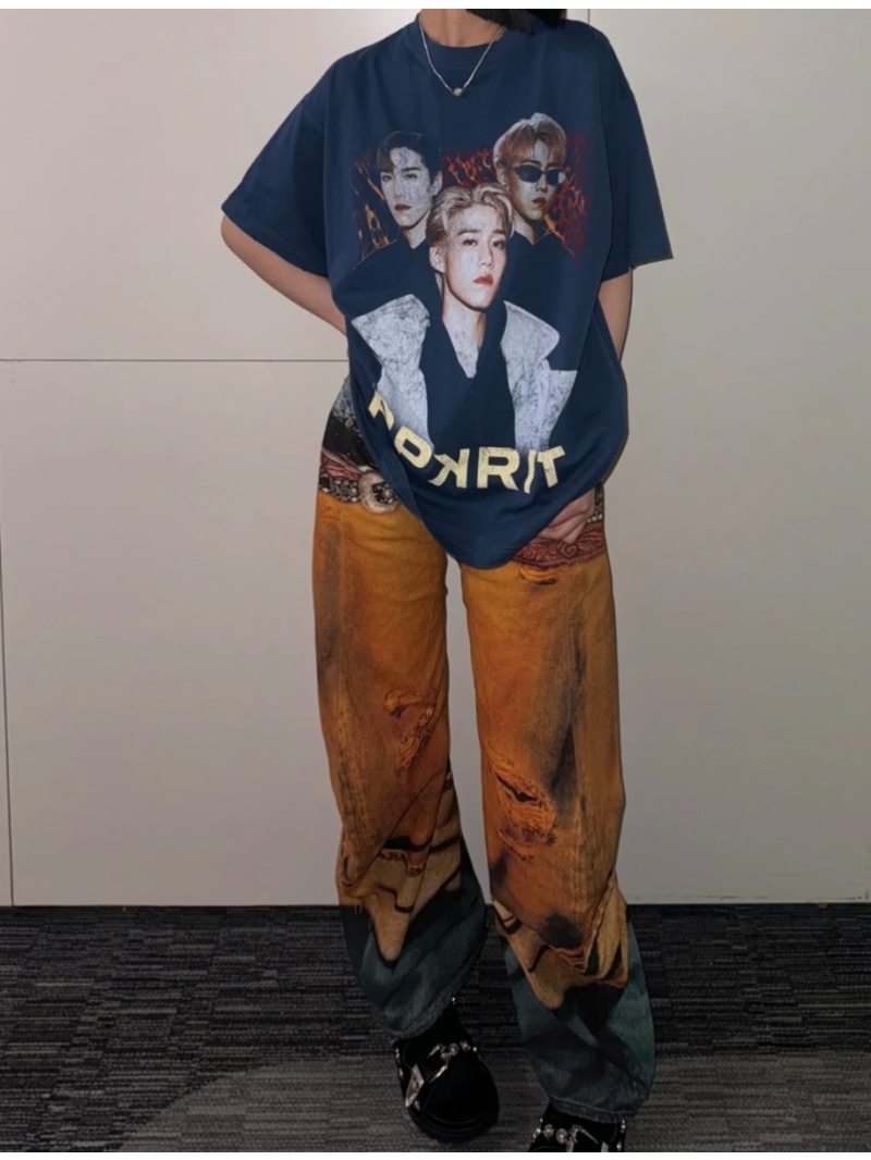 Balenciaga Exclusive Unisex Portrait Graphic Short-Sleeve Tee