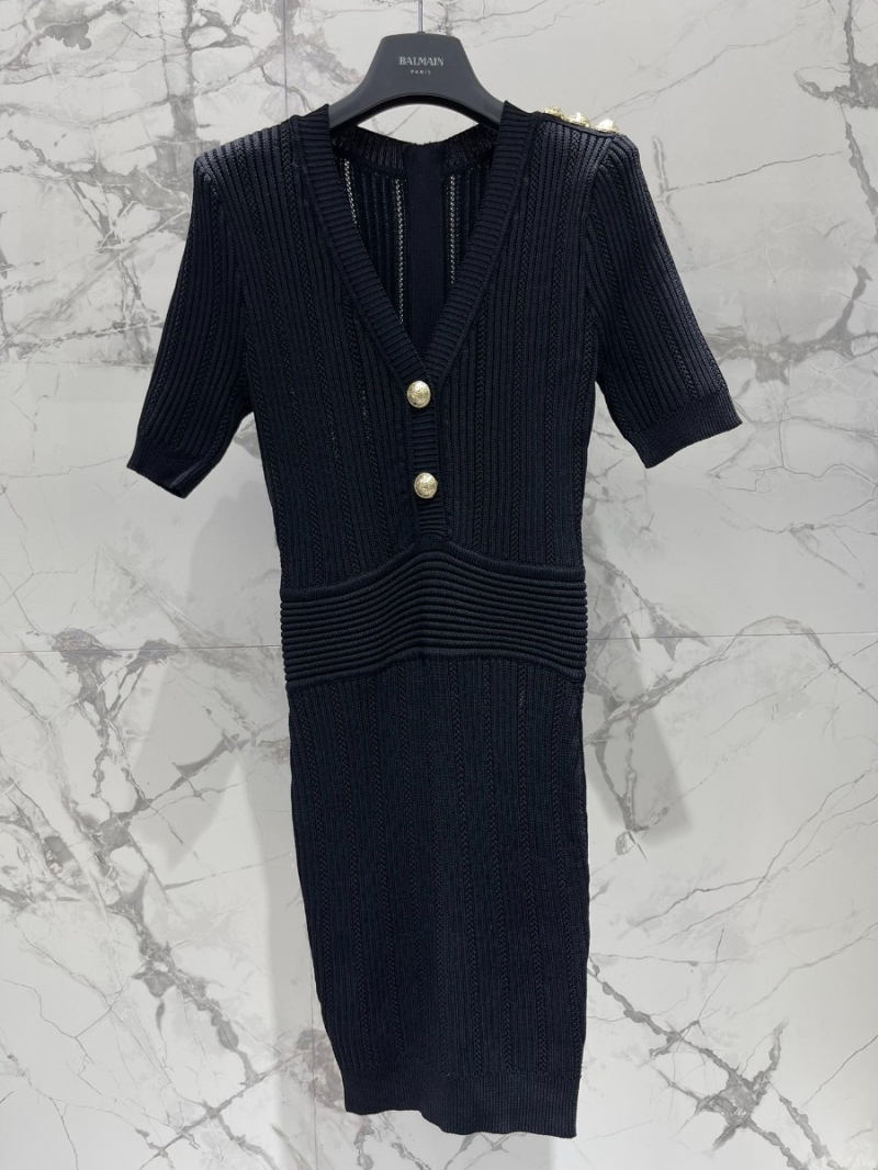 Balmain Gold-Button V-Neck Short Sleeve Knit Dress