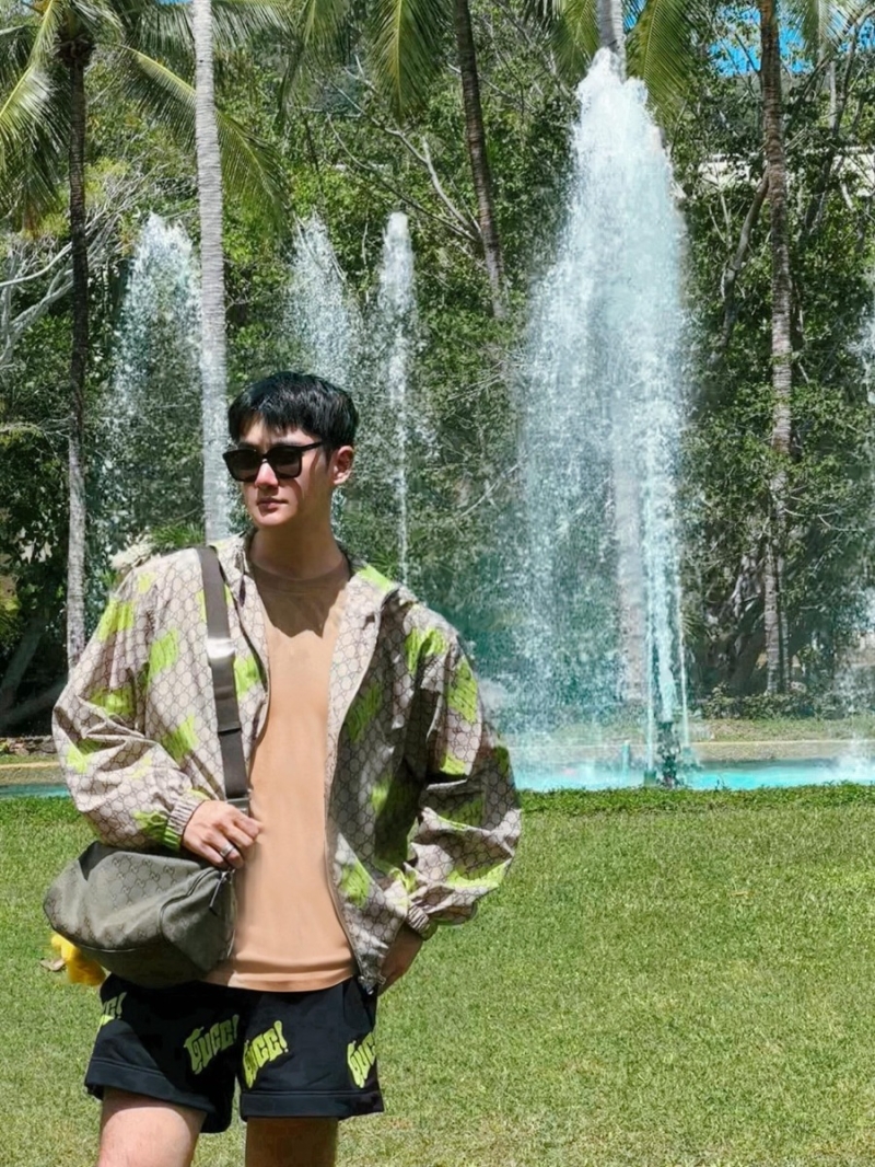 Gucci Spring/Summer 2025 Printed Poplin Zip Jacket - Exclusive Luxe Edition