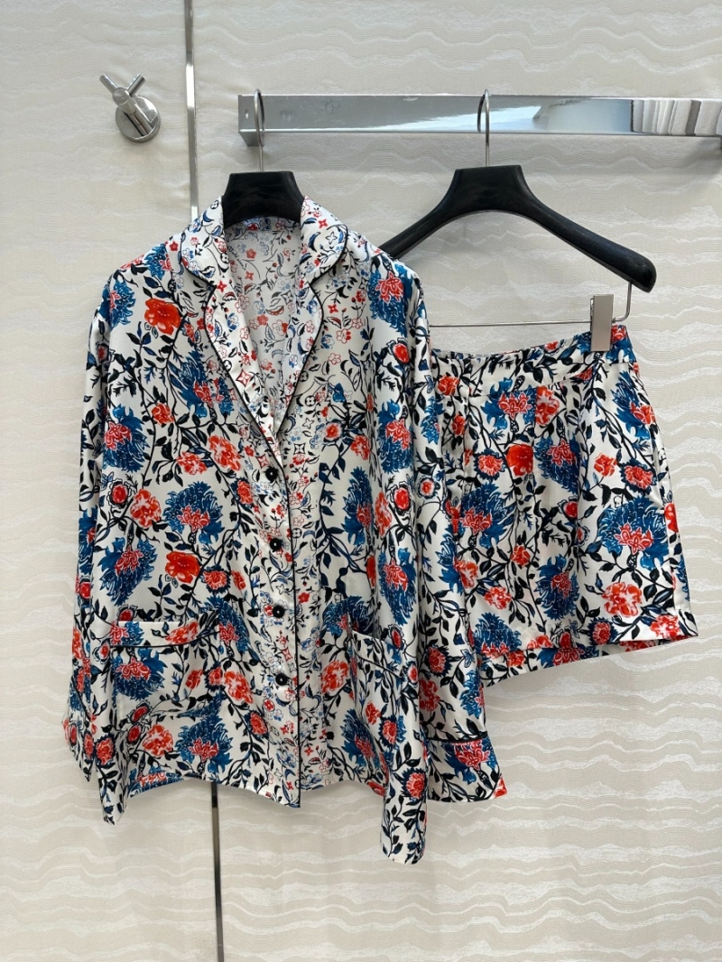 Louis Vuitton Island Resort Silk Blouse - Luxe Monogram Print