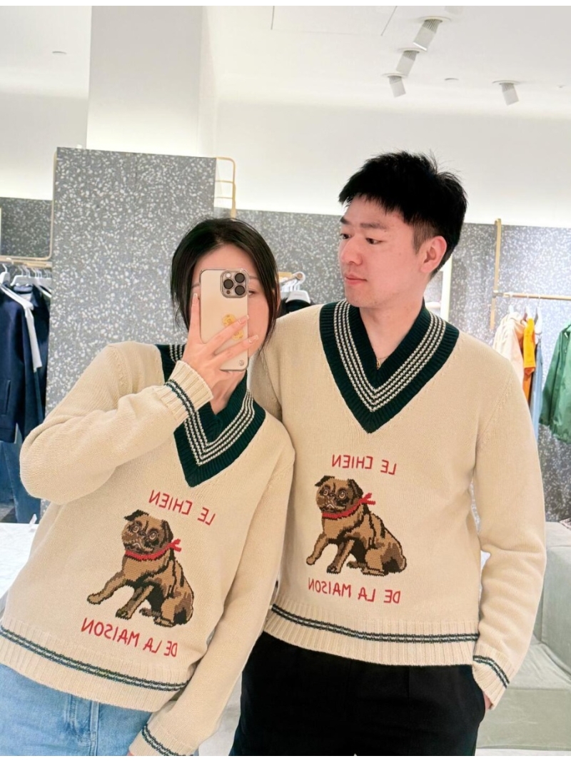 Valentino Fall/Winter 25FW V-Neck Striped Dog Embroidery Sweater - Exclusive Design