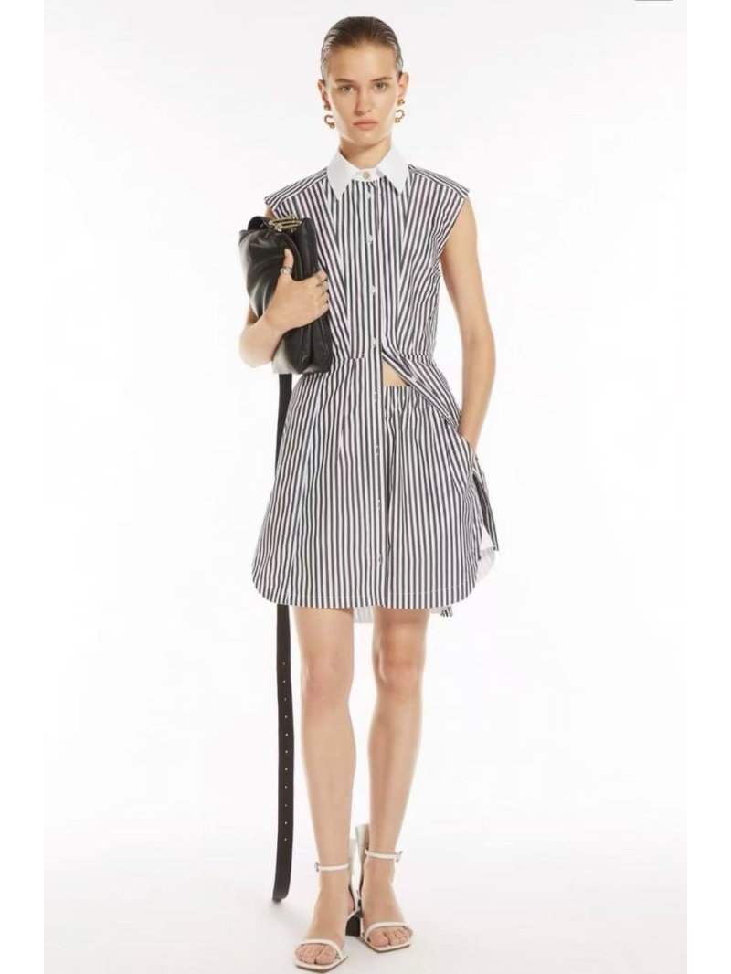 Max Mara Elegant Striped Sleeveless Shirt & Shorts Set