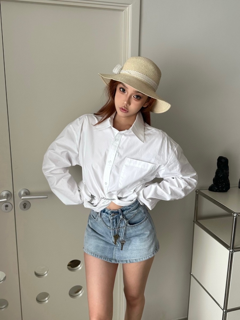 Alexander Wang Early Fall 2025 Keychain Belt Long-Sleeve Shirt - Luxe Wide Fit