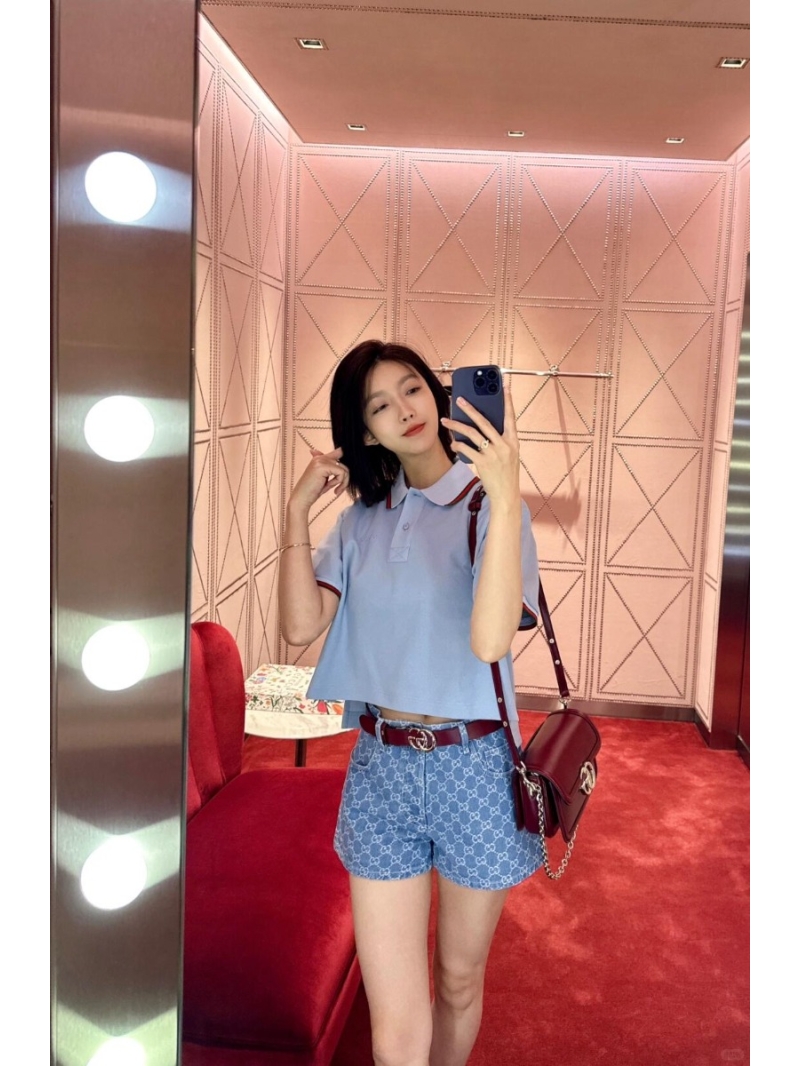 Gucci Spring/Summer Embroidered Short-Sleeve Polo Shirt in Light Blue - Exclusive Design