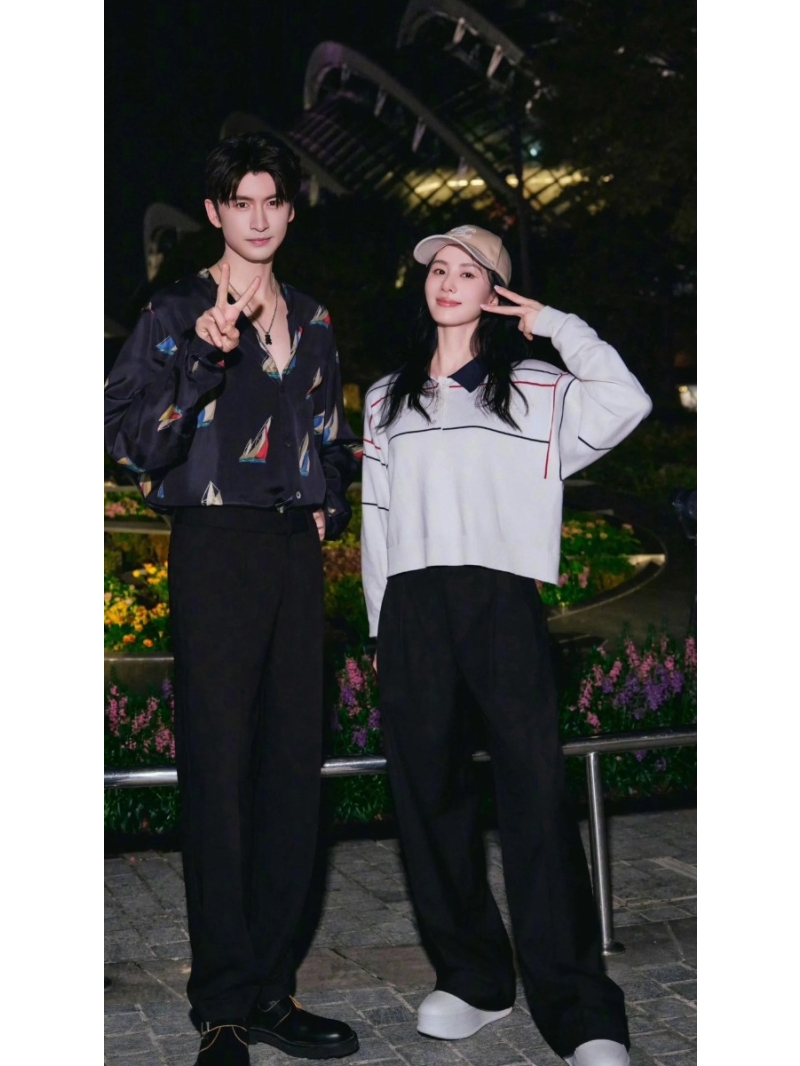 Celine Polo Collar Wool Sweater - Navy Contrast Design