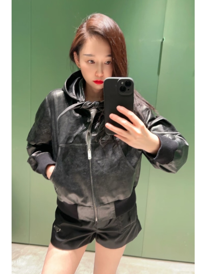 Prada High-Fashion Bow Detail Hooded Leather Jacket - Luxe 100% Vegetable-Tanned Lambskin