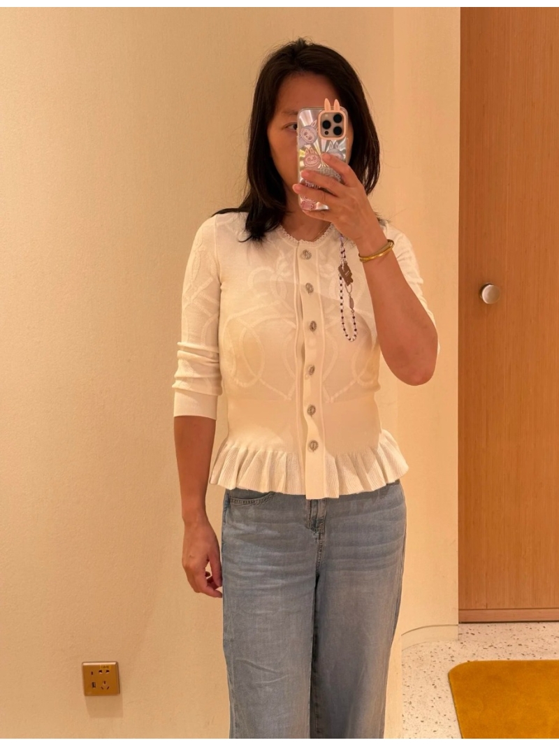 Hermès 25s Fine Needle Wool Crochet Round Neck Cardigan in White