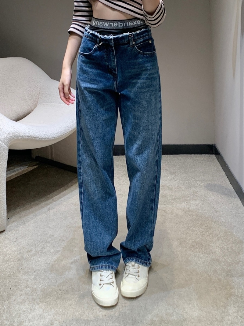 Alexander Wang Early Fall 2025 Straight-Leg Denim Jeans - Exclusive Raw-Edge Design