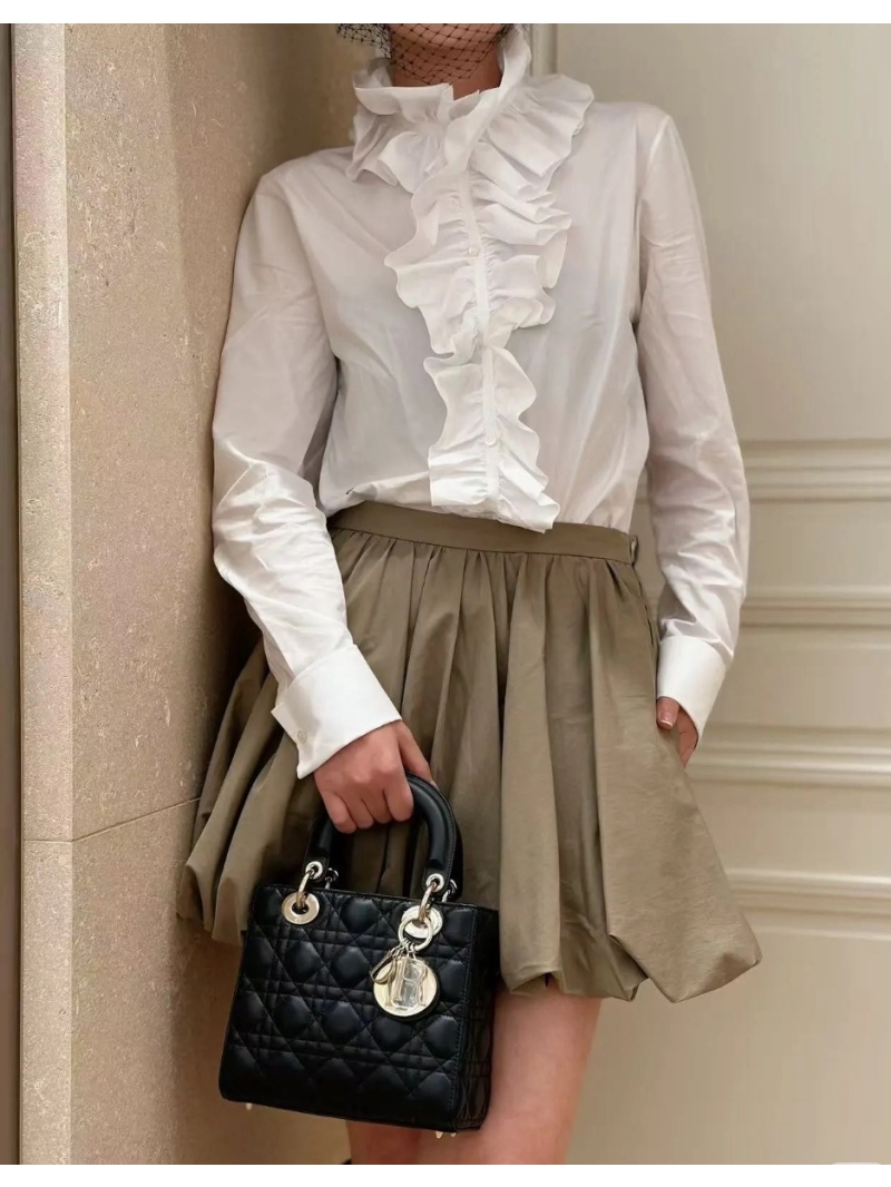 Dior Early Fall 2025 Detachable Ruffle Collar Blouse with Pleated Ribbon Detail