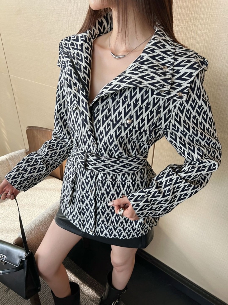 Valentino Early Fall Exclusive Black & White V-Neck Jacquard Parka Coat