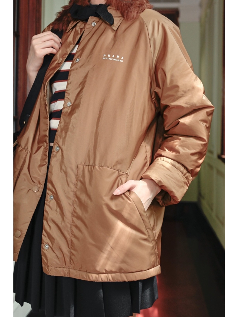 Prada Early Fall 25Fw Caramel Trench Coat | Luxe YB-Developed Design, Elevated Craftsmanship and Timeless Style