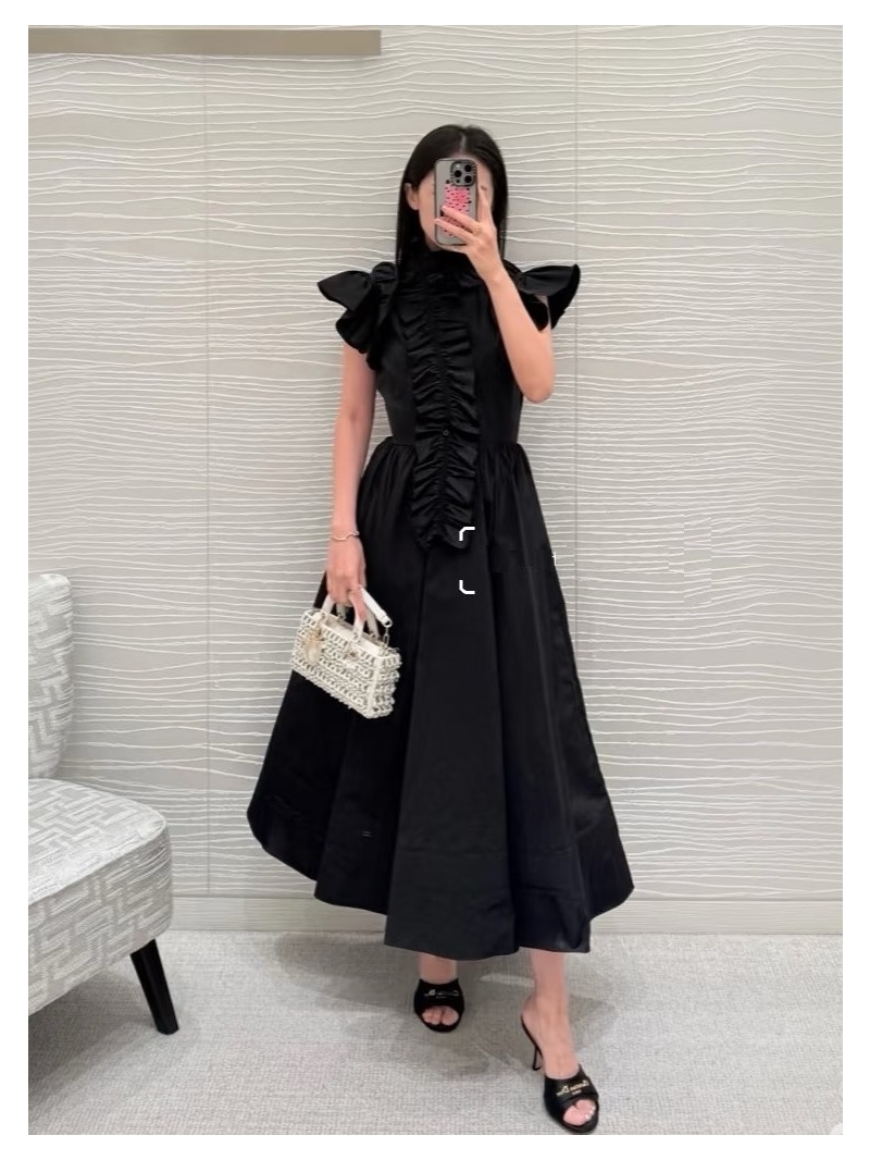 Dior A-Line Midi Skirt in Black - Effortlessly Chic YB Nylon with Flattering Silhouette