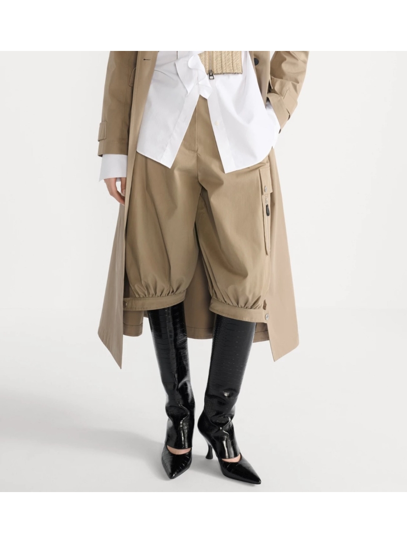 Dior Early Fall 2025 Khaki Cargo Shorts, Unique Lantern Silhouette with Utility Pockets