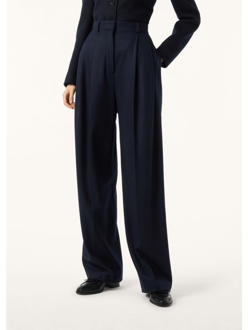 Loro Piana Minimalist High-Waist Wool Trousers in Deep Navy Blue