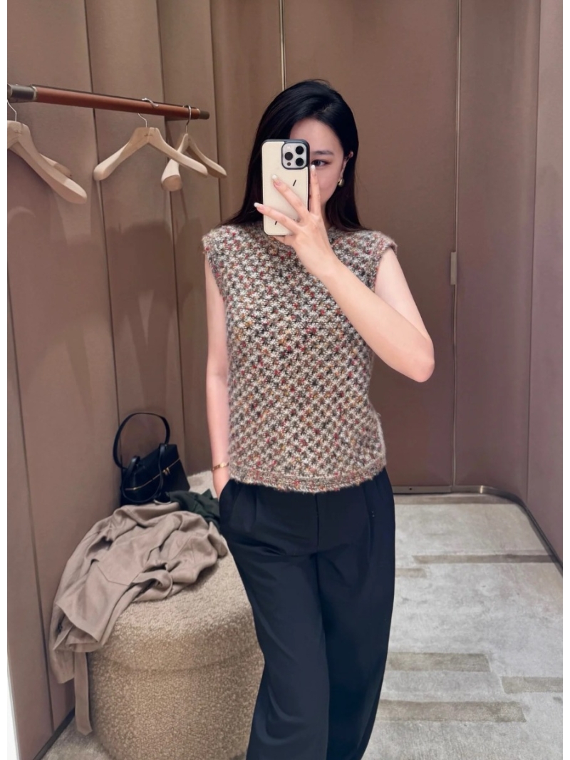 Loro Piana Cashmere-Silk Blend Lace-Knit Sleeveless Top | Old Money Style | Gray Artisanal Layering Piece