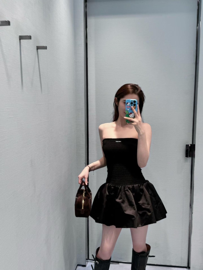 Miu Miu 26Ss Smocked Satin Bubble Hem Strapless Mini Dress in Black
