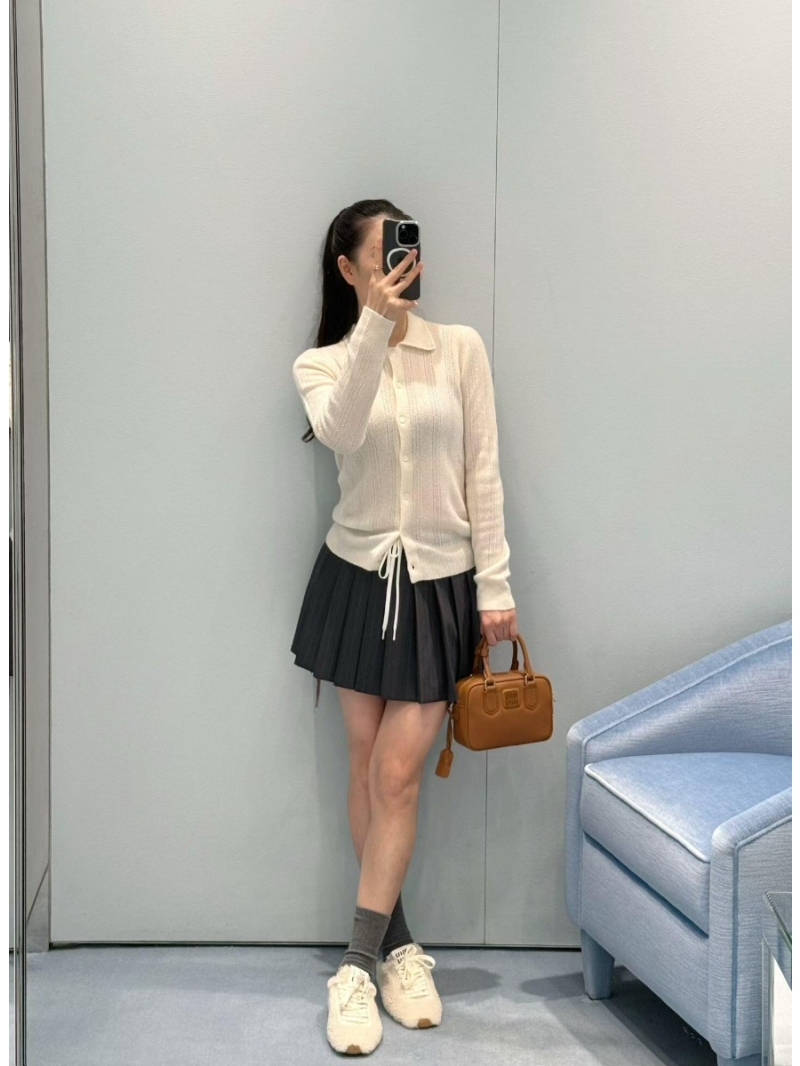 Miu Miu Knit Cardigan with Peter Pan Collar and Scalloped Edge - Off-White Cream - Limited Edition