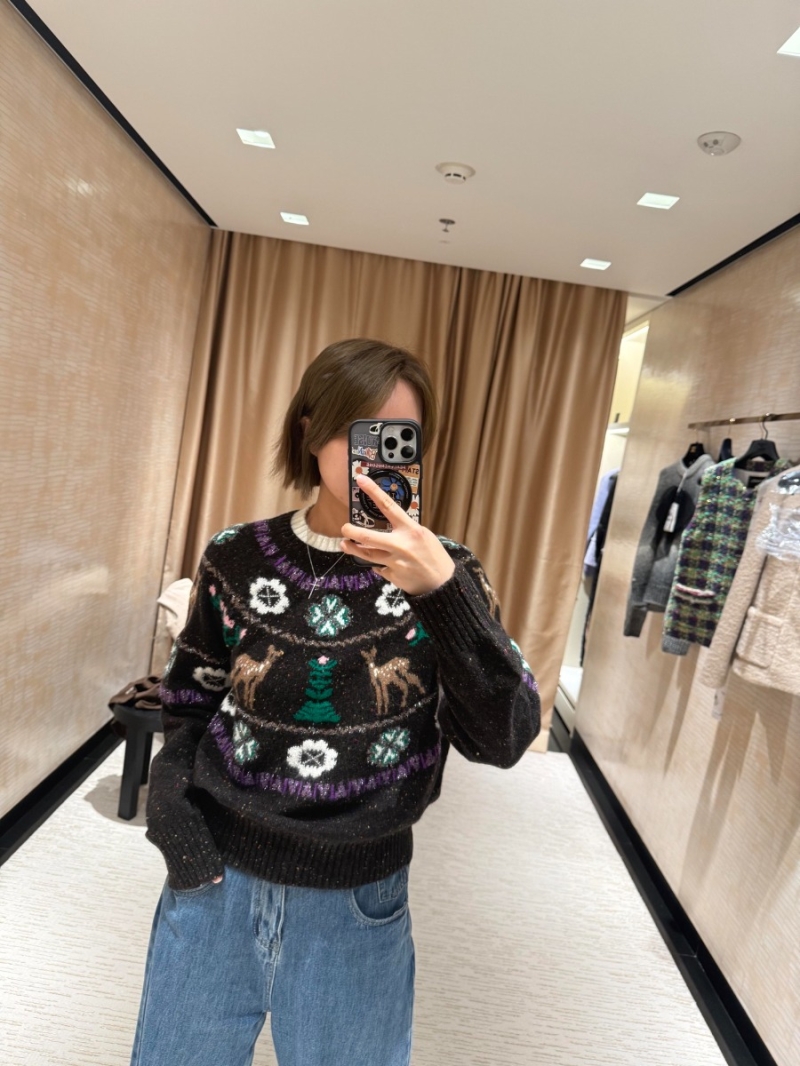 Chanel Coconeige Cashmere Knit Sweater with Reindeer Crochet and Silver Lurex
