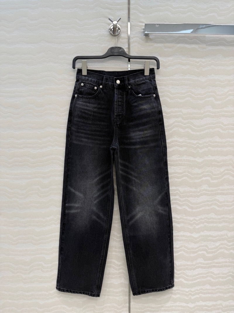 Celine Premium Imported Denim Vintage-Style Straight-Leg Jeans in Faded Black
