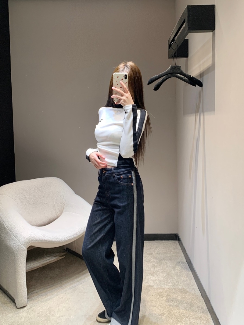 Brunello Cucinelli Contrast Stripe Wide-Leg Denim Trousers in Dark Indigo