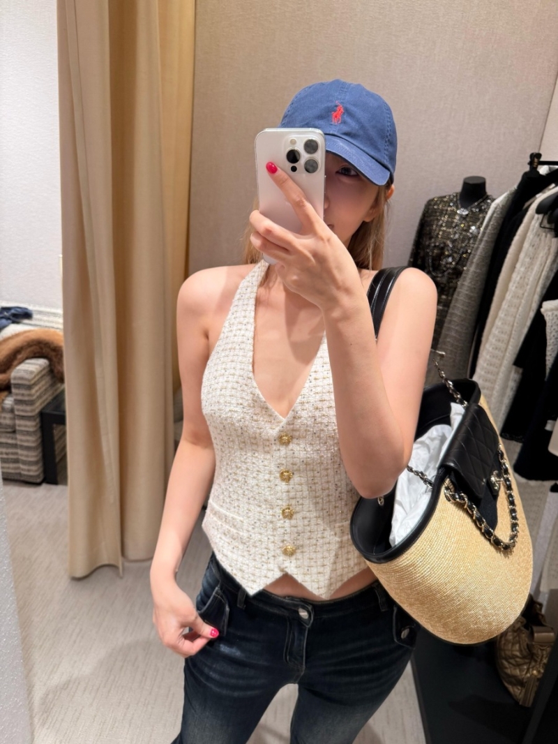 Chanel Métiers d"art Tweed Halter-Neck Vest Top in Shimmering Cream and Gold