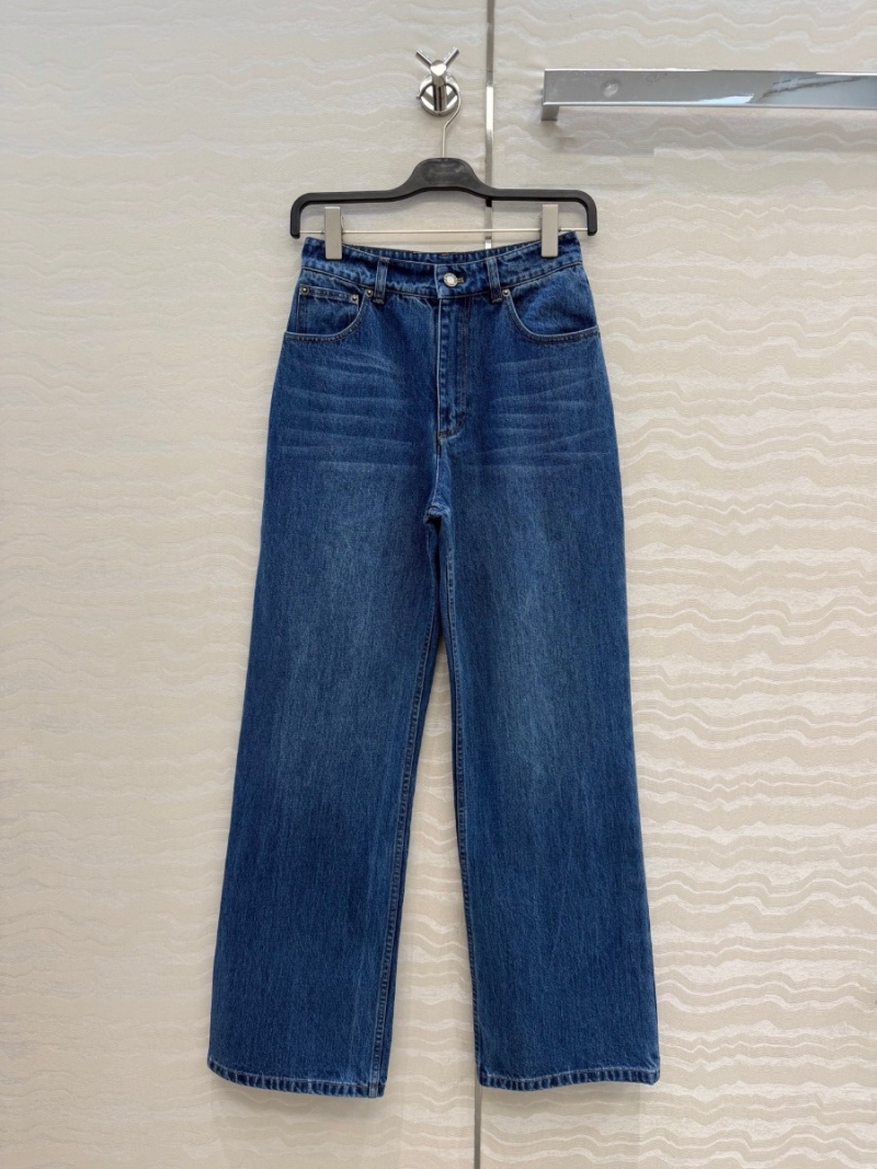 Louis Vuitton BOURGEOISE SS26 Washed Raw Denim Straight-Leg Jeans with Signature White Leather Patch
