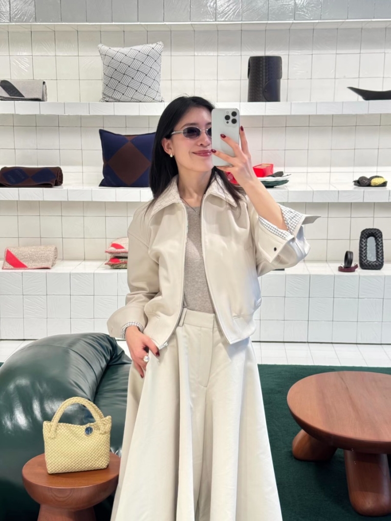 Bottega Veneta Detachable Lamb Wool Woven Collar Twill Cotton Jacket in Ivory