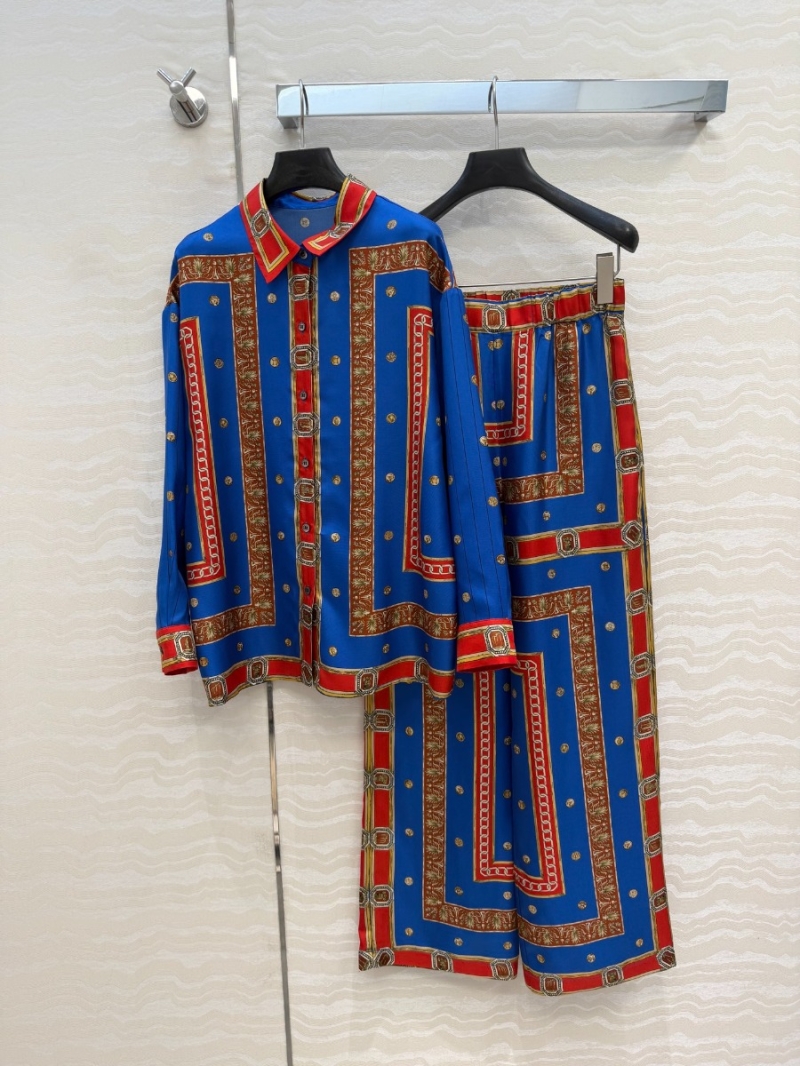 Versace Limited Edition Ringmaster 100% Silk Twill Engineered Print Oversized Shirt