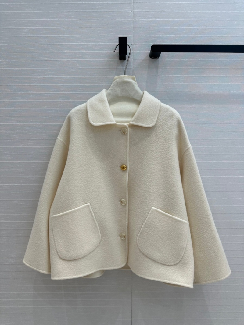 Loewe Fall/Winter 24 Short Cashmere Coat. Cream
