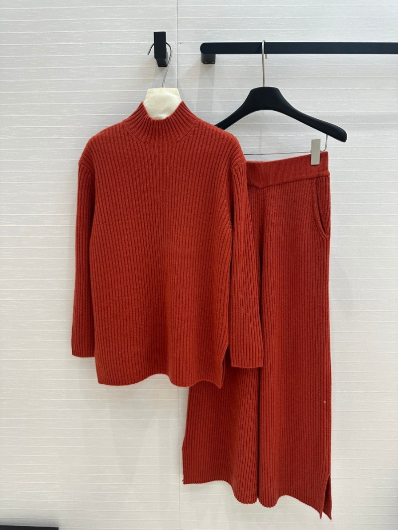 Loro Piana Fall Collection Luxurious Cashmere Set - Rust