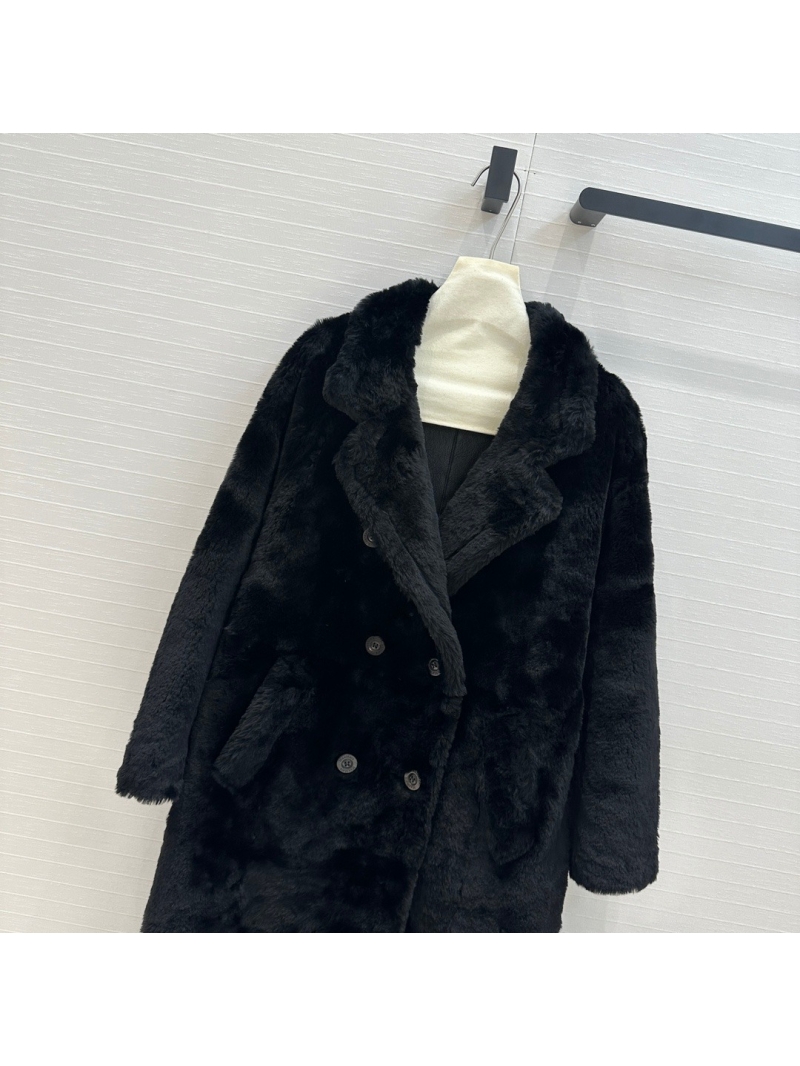 Max Mara Show Collection Plush Shearling Coat - Black