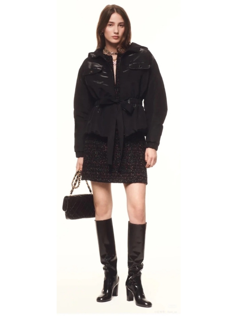Chanel 2024 Collection Lightweight Hooded Parka. Glossy Black
