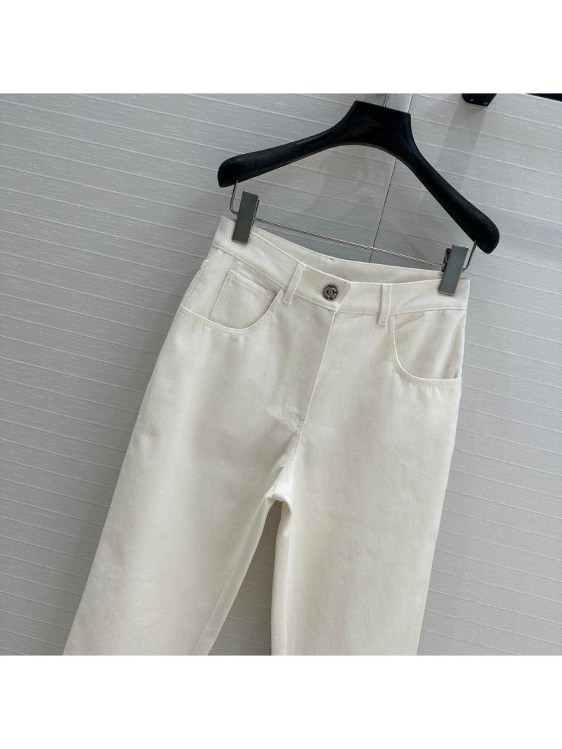 Chanel Coco Neige Collection Sleek Denim Pants in White