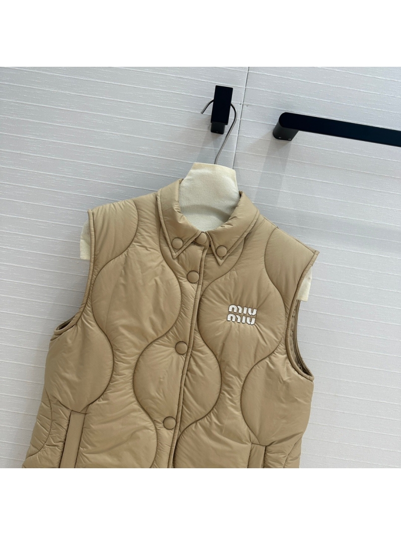 Miu Miu 2024 Fall/Winter Collection Embroidered Logo Padded Vest. Beige
